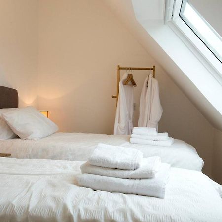 Remarkable 2-Bed Apartment In Culross Kültér fotó
