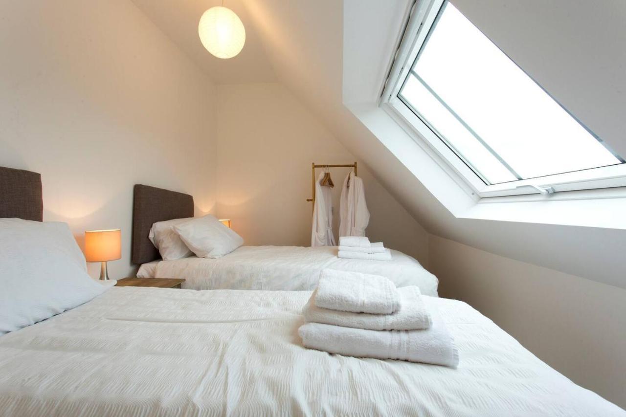 Remarkable 2-Bed Apartment In Culross Kültér fotó
