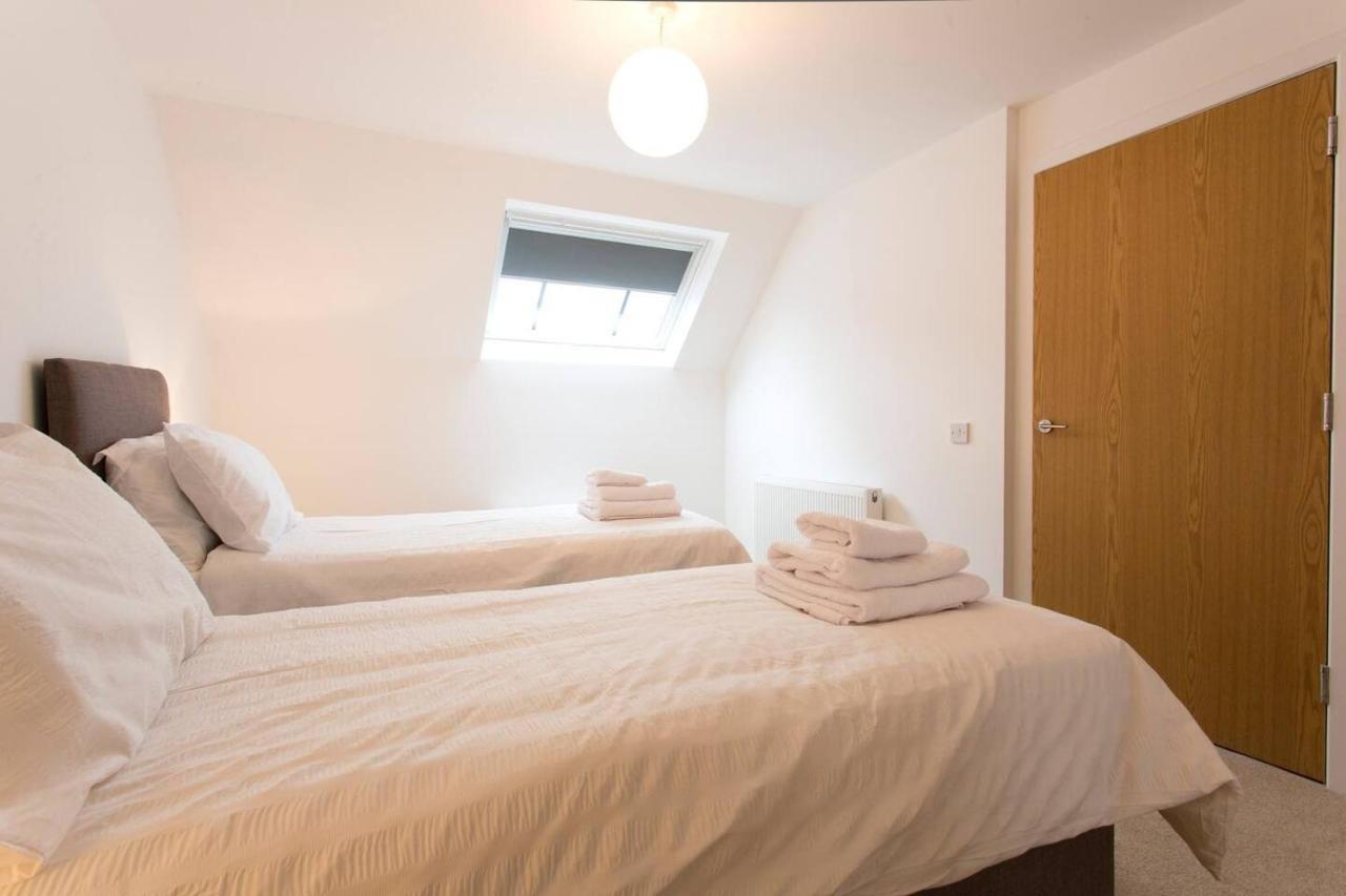 Remarkable 2-Bed Apartment In Culross Kültér fotó
