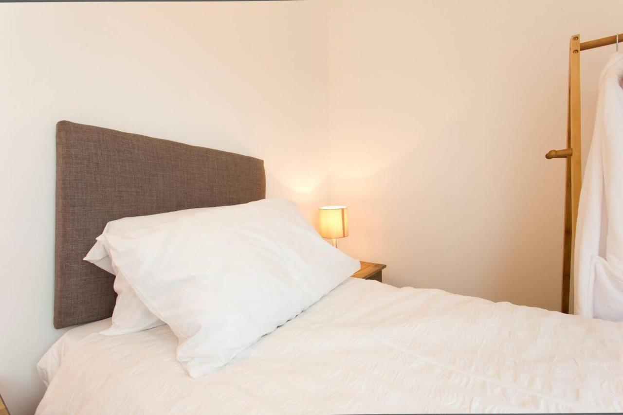 Remarkable 2-Bed Apartment In Culross Kültér fotó
