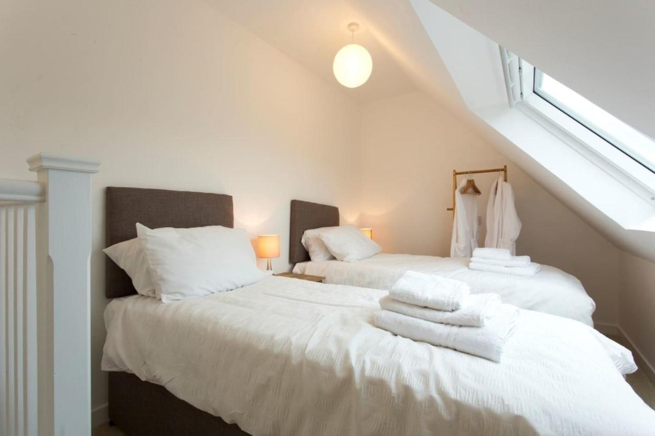 Remarkable 2-Bed Apartment In Culross Kültér fotó